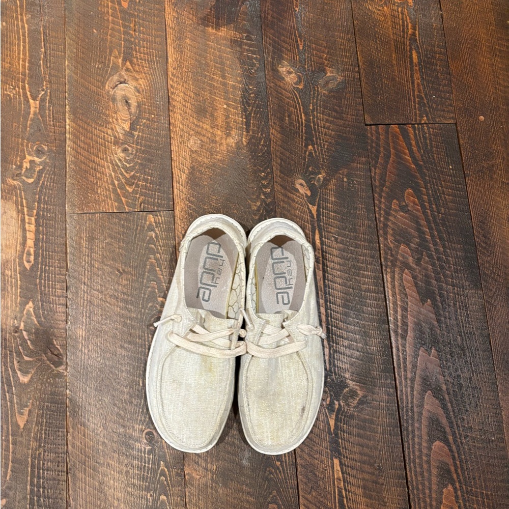 Women’s Cream Casual Shoes